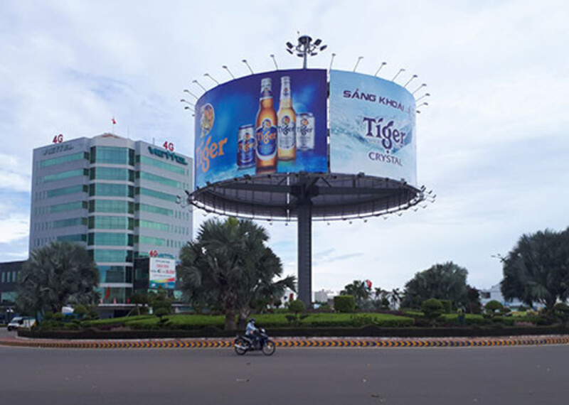 billboard-quang-cao